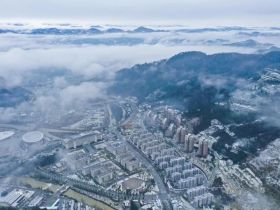 2020年五峰第一场雪惊艳亮相